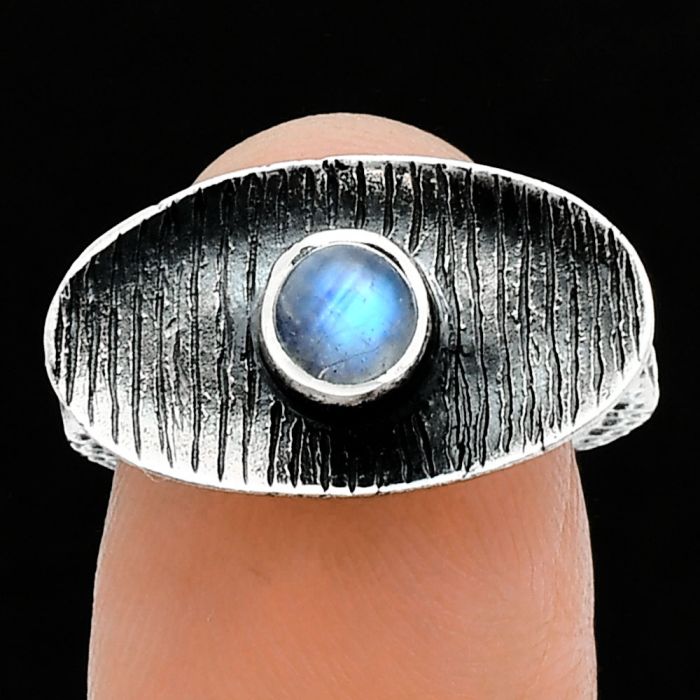 Rainbow Moonstone Ring size-6 SDR244288 R-1573, 5x5 mm