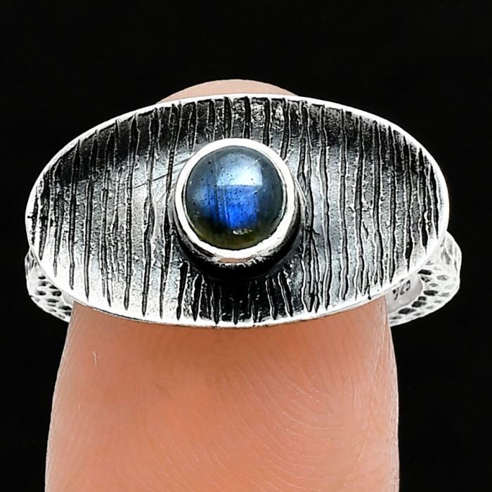 Blue Fire Labradorite Ring size-7.5 SDR244294 R-1573, 5x5 mm