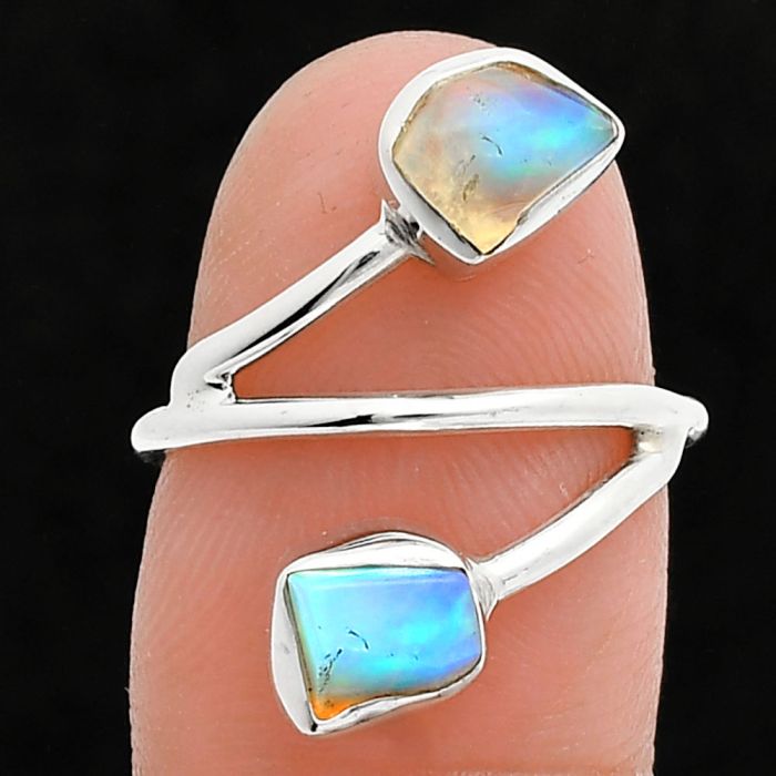 Ethiopian Opal Rough Ring size-6 SDR244536 R-1169, 6x7 mm