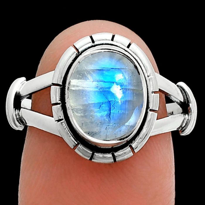 Rainbow Moonstone Ring size-8 SDR244951 R-1533, 8x10 mm