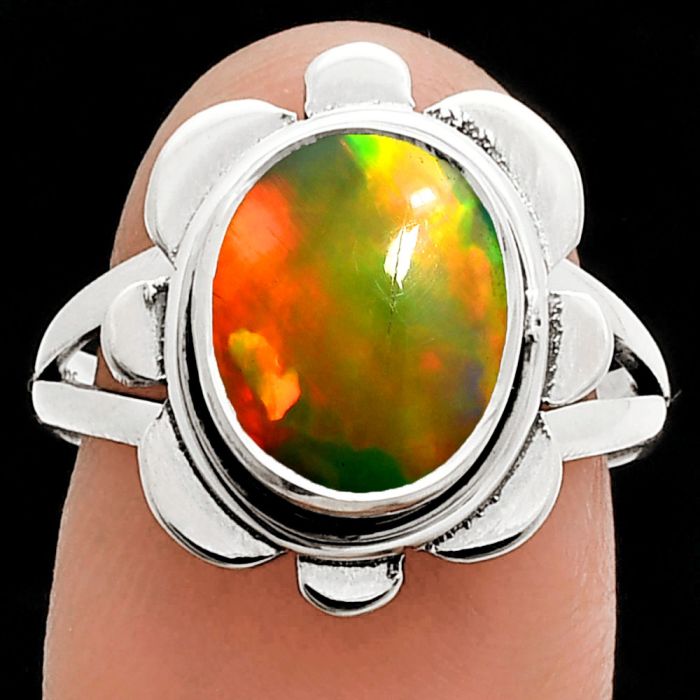 Ethiopian Opal Ring size-7.5 SDR245115 R-1342, 9x11 mm