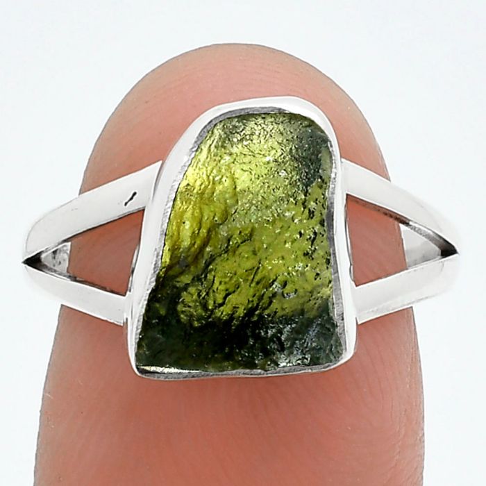 Genuine Czech Moldavite Rough Ring size-7.5 SDR245231 R-1002, 9x12 mm