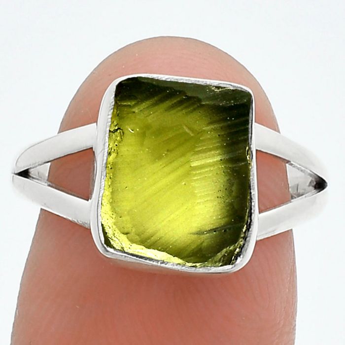 Genuine Czech Moldavite Rough Ring size-7.5 SDR245233 R-1002, 9x11 mm