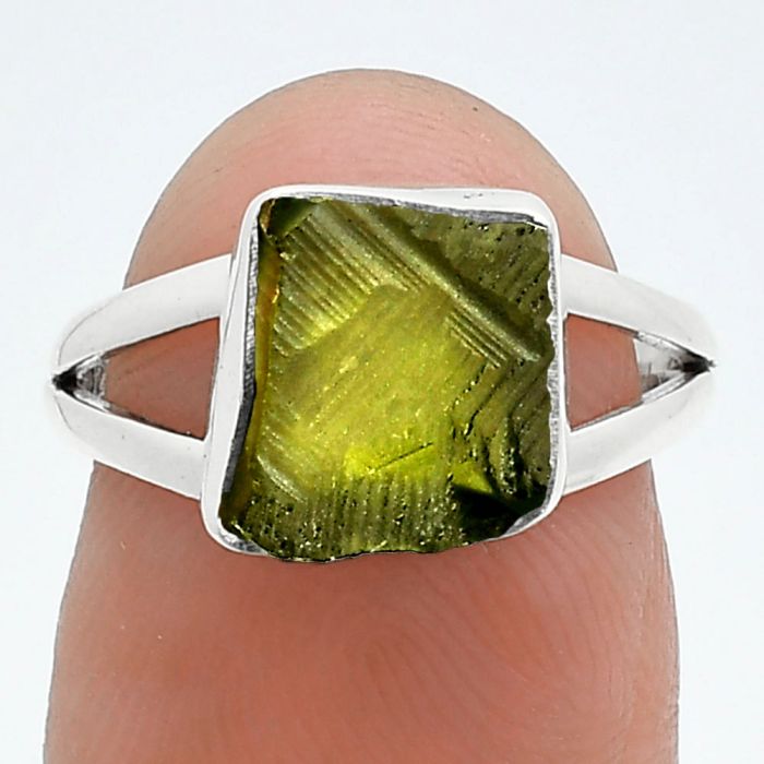 Genuine Czech Moldavite Rough Ring size-6 SDR245259 R-1002, 8x9 mm