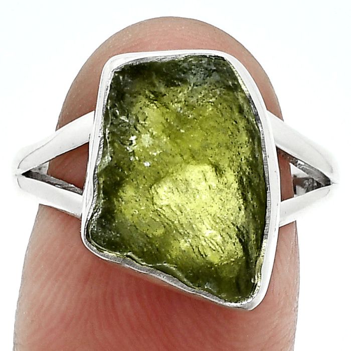 Genuine Czech Moldavite Rough Ring size-8.5 SDR245306 R-1002, 11x15 mm