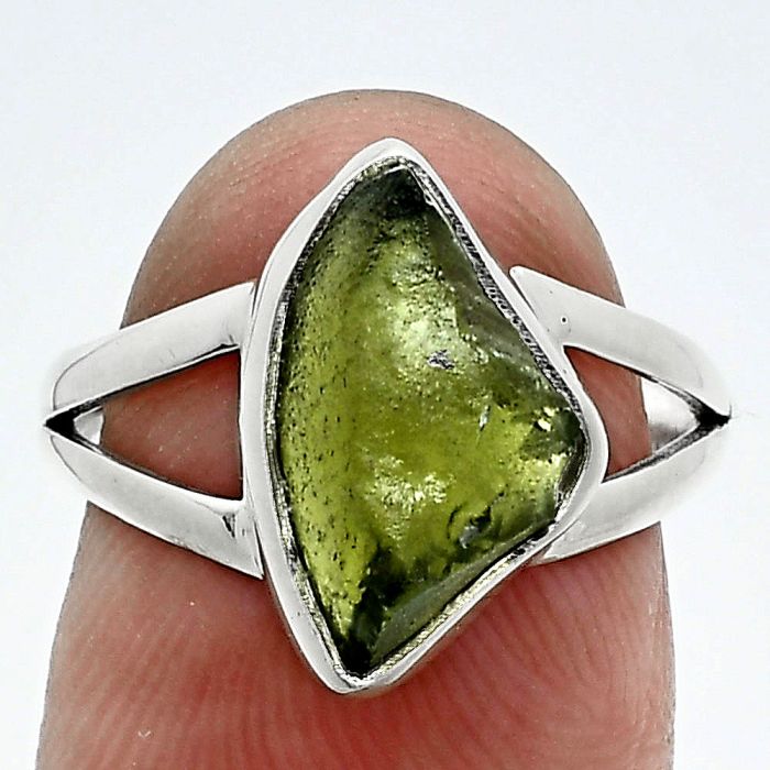 Genuine Czech Moldavite Rough Ring size-7 SDR245311 R-1002, 9x14 mm