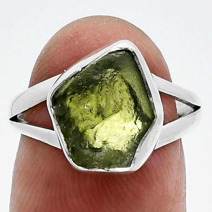 Genuine Czech Moldavite Rough Ring size-7 SDR245324 R-1002, 10x12 mm