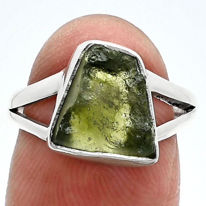 Genuine Czech Moldavite Rough Ring size-6.5 SDR245327 R-1002, 10x11 mm